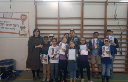 מצטייני פרשת שבוע :מיכאל. אפיק. מיכאל. יורי. קיריל. אליאל. אנדרי .אווה.מאשה. אולין. עילי. כל הכבוד!